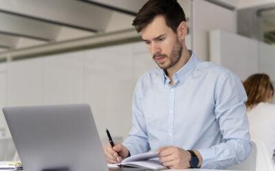 Tengo una empresa de servicios. ¿Necesito un ERP generalista o un software específico con experiencia en mi sector de negocio?